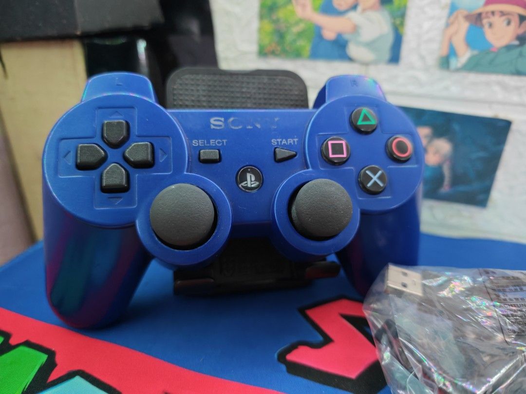 ORIGINAL DS3 CONTROLLER WITH SIXAXIS AND VIBRATIONS WITH CABLE FOR SALE (Category: PlayStation) located in Baguio. Submitted by gamingconsolefinds (Listing ID 1468635003, Image 2). Description: Read before you chat (Pabasa na lang po at nandiyan na din presyo): - Original DS3 - Lahat working and tested. No drift at goods buttons. With sixaxis or motion controls at vibration (Tested sa ratchet and clank at killzone 2). - with orig sony cable. - Gc