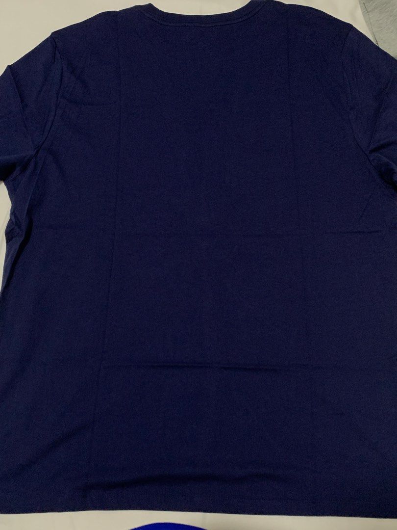 Original GAP Shirt (Navy Blue) (Category: Tshirts & Polo Shirts ) located in Quezon City. Submitted by arbyyy (Listing ID 1468594204, Image 2). Description: .