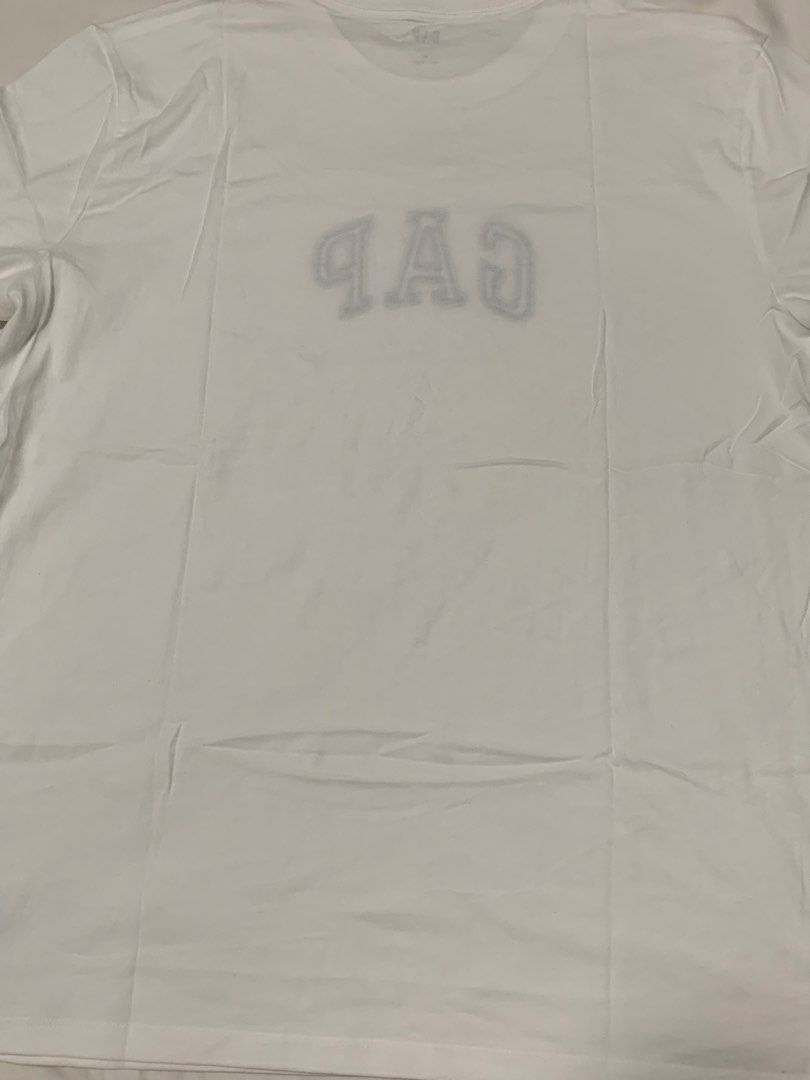 Original GAP Shirt (White) (Category: Tshirts & Polo Shirts ) located in Quezon City. Submitted by arbyyy (Listing ID 1468593693, Image 2). Description: .