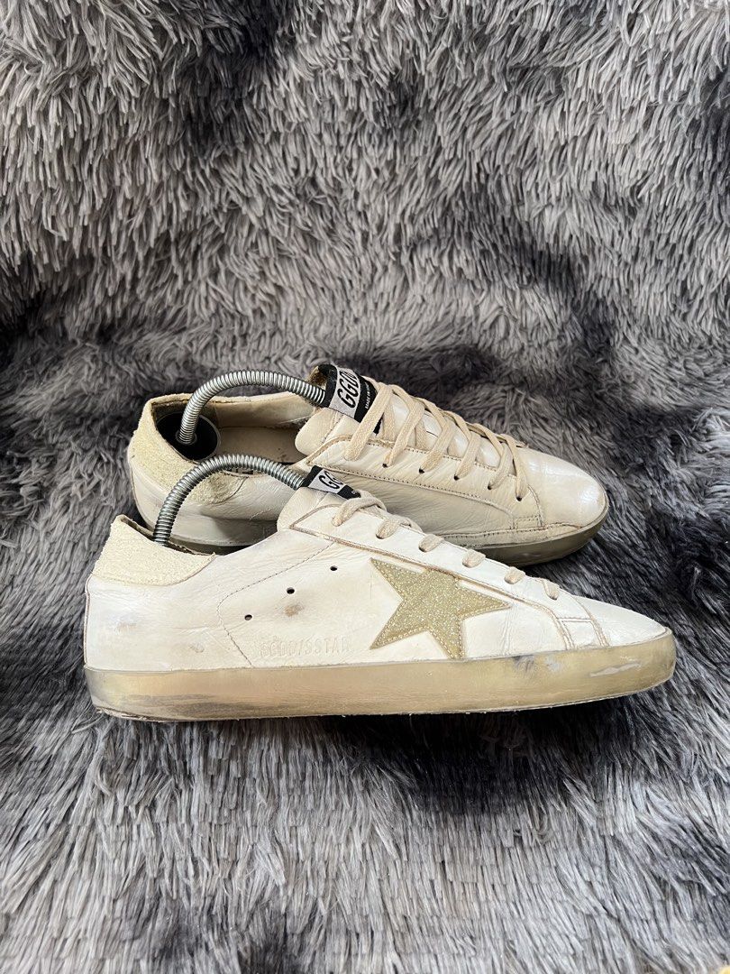 Original ggdb 38 (Category: Sneakers) located in Quezon City. Submitted by snoooow (Listing ID 1468690576, Image 1). Description: Original ggdb sneakers Size 38 euro womens Used with ggdb dustbag.