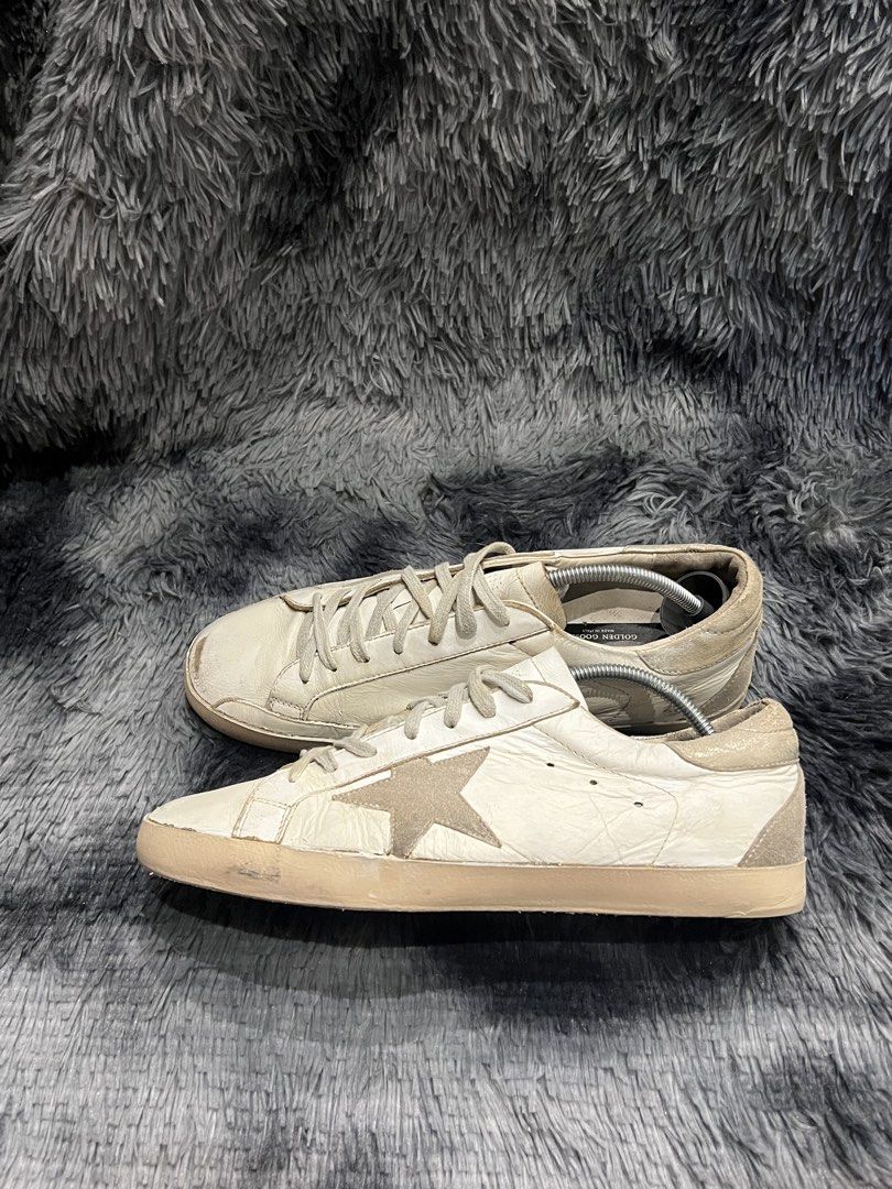 Original ggdb 41 (Category: Sneakers) located in Quezon City. Submitted by snoooow (Listing ID 1468704621, Image 3). Description: Original ggdb sneakers Size 41 euro mens Used with ggdb dustbag.