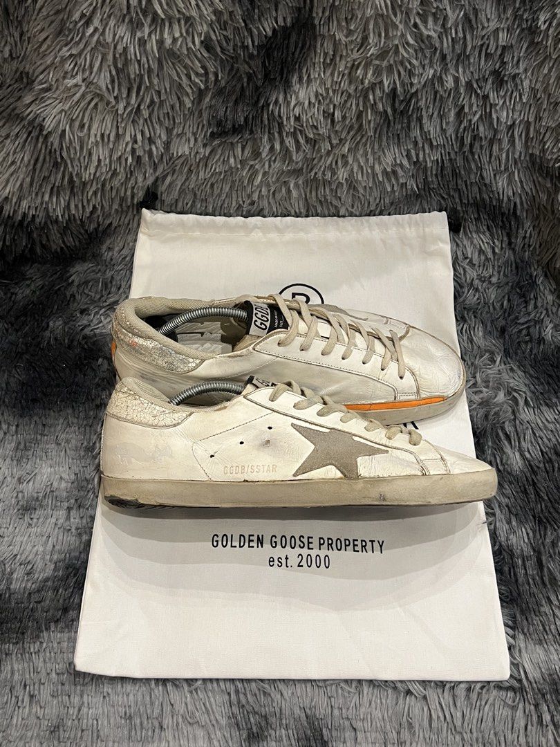 Original ggdb 42 (Category: Sneakers) located in Quezon City. Submitted by snoooow (Listing ID 1468704391, Image 1). Description: Original ggdb sneakers Size 42 euro mens Used with ggdb dustbag.