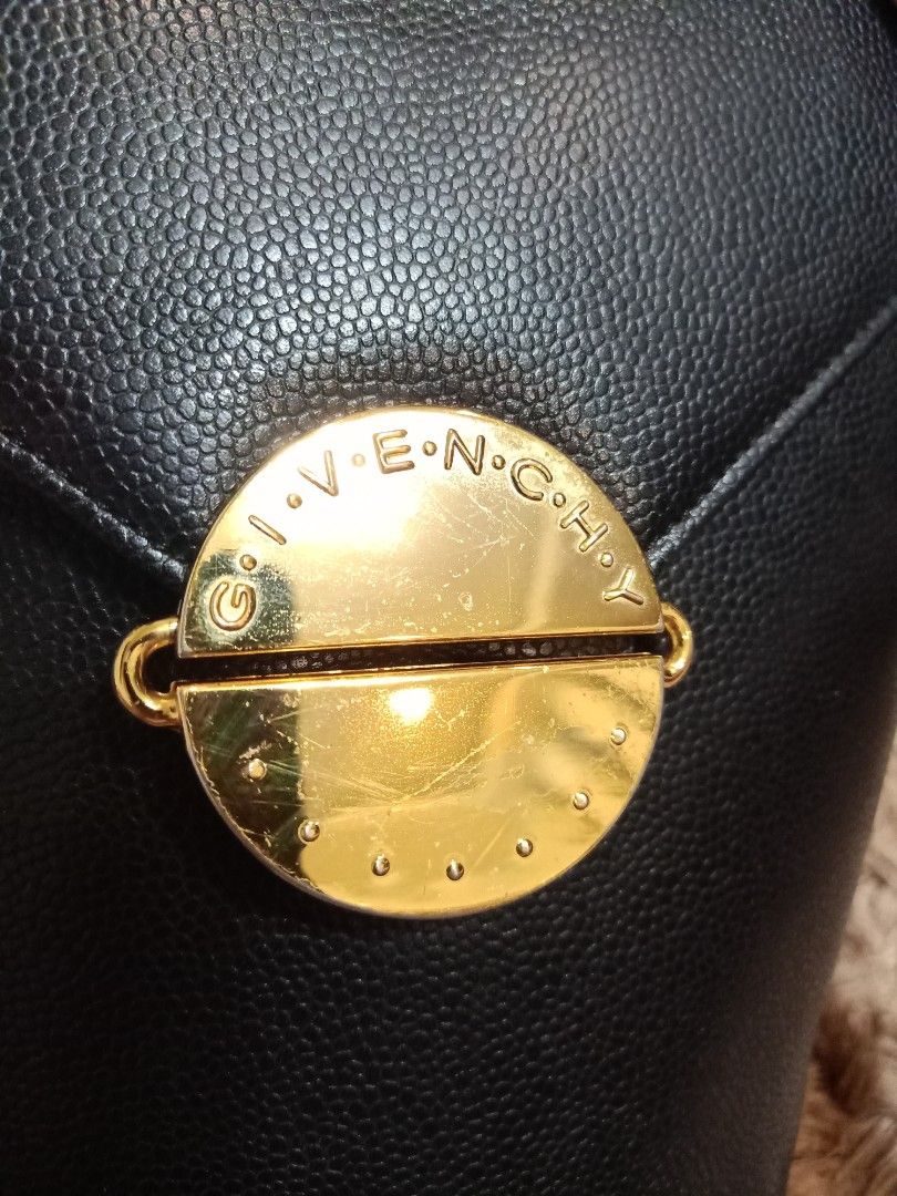 Original givenchy hobo leather shoulder bag (Category: Shoulder Bags) located in Binmaley. Submitted by fashionluxury058 (Listing ID 1468661924, Image 3). Description: original givenchy hobo leather shoulder bag in very good condition size: medium genuine leather color black.