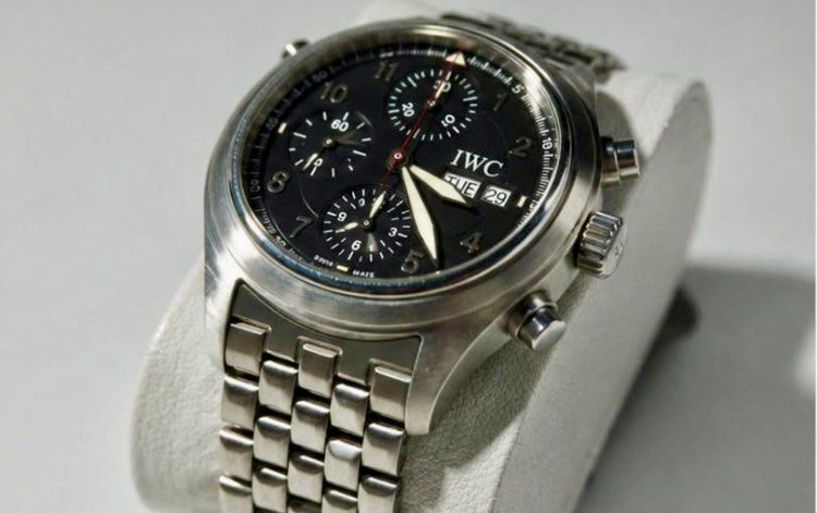 Original IWC Doppelchronograph Watch⌚️ (Category: Luxury Watches) located in Cebu City. Submitted by luxurycollectionhouse (Listing ID 1468708031, Image 2). Description: Complete Set. With Extra Links. 42MM..