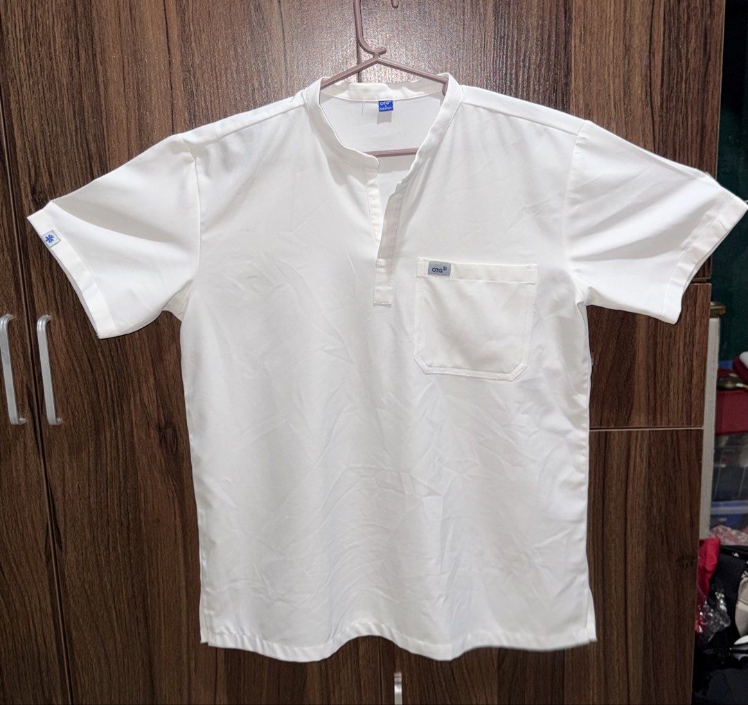 Small OTG AIRSTRETCH (Category: Sets & Coordinates) located in Malabon City. Submitted by hanschannn (Listing ID 1468552354, Image 1). Description: OTG SIRSTRETCH SCRUBS🤍 Selling my OTG Airstretch Scrubs, worn for only 2 weeks and still in great condition! Well taken care of. I already have a regular hospital uniform, so I’m letting these go. Original receipt, tags, and paper bag included for possible custom embroidery at OTG. 📌 INCLUSIONS (2 S