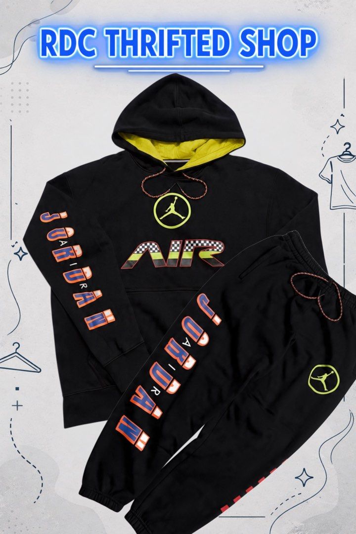 OVERALL Jordan DNA Pullover Hoodie (Category: Coats, Jackets and Outerwear) located in Las Pinas. Submitted by rdcthriftedshop (Listing ID 1468697257, Image 1). Description: FREE SHIPPING FEE ‼️ OVERALL ASPACK ‼️ 📦 Jordan DNA Pullover Hoodie Size XL on tag Width: 24 Length: 26 Color rate: 10/10 Condition: As New Condition No Issue 📦 Jordan DNA Jogger Pants Size XXL on tag Waistline: 32 up to 46 Length: 39.5 Color rate: 10/10 Condition: As New C