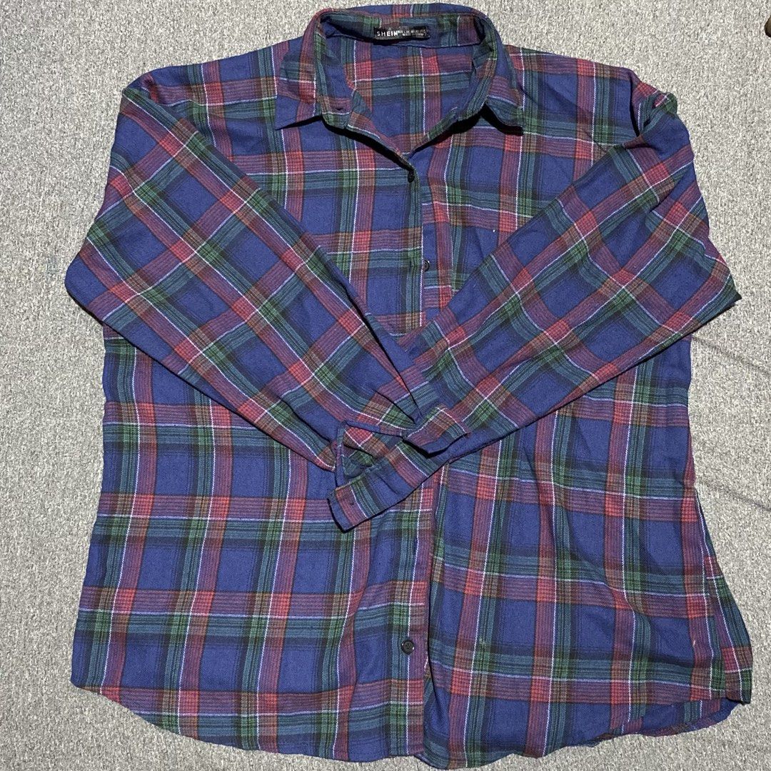 Oversize Flannel (Category: Tshirts & Polo Shirts ) located in Manila. Submitted by dustindustin (Listing ID 1468612750, Image 1). Description: Condition: 10/10.