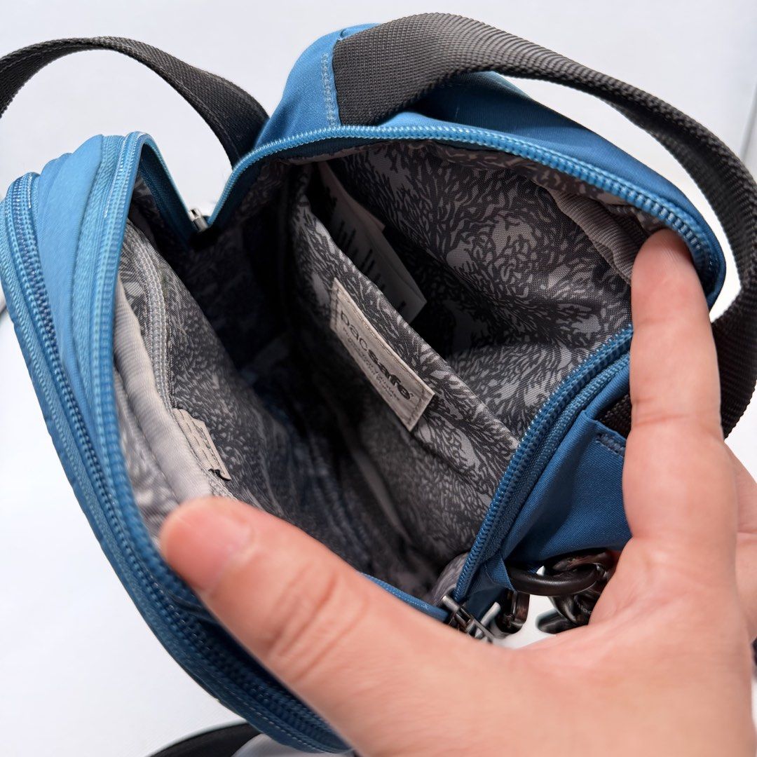 Pacsafe Orig Sling Bag (Category: Cross-body Bags) located in Quezon City. Submitted by ajandstevenshopscorner (Listing ID 1468589078, Image 3). Description: .