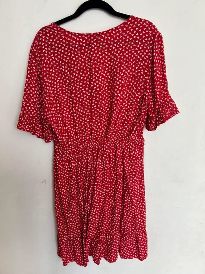 Papaya Dress (Category: Dresses) located in Manila. Submitted by shaun_diaz (Listing ID 1468599180, Image 2). Description: .