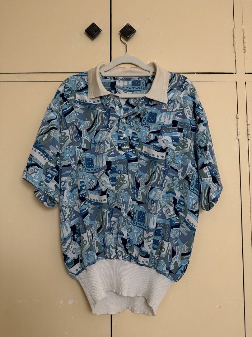 Pattern polo top (Category: Shirts) located in Quezon City. Submitted by sufjanxcx (Listing ID 1468685197, Image 1). Description: S-L.