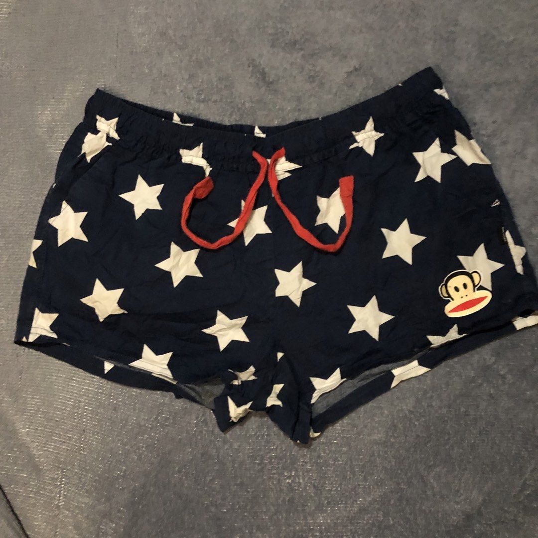 Paul Frank short (Category: Shorts) located in Paranaque City. Submitted by thriftfits_0708 (Listing ID 1468667873, Image 1). Description: Issue see photo .