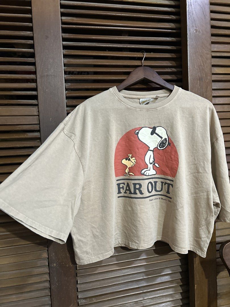 Peanuts crop tee (Category: Shirts) located in Las Pinas. Submitted by kukayskabinet (Listing ID 1468542093, Image 3). Description: 📌last price posted 📌no haggling, (TAWAD ) items are already on sale 📌 items posted are either brand new or pre-loved 📌 manage your expectations and buy at your own risk. .
