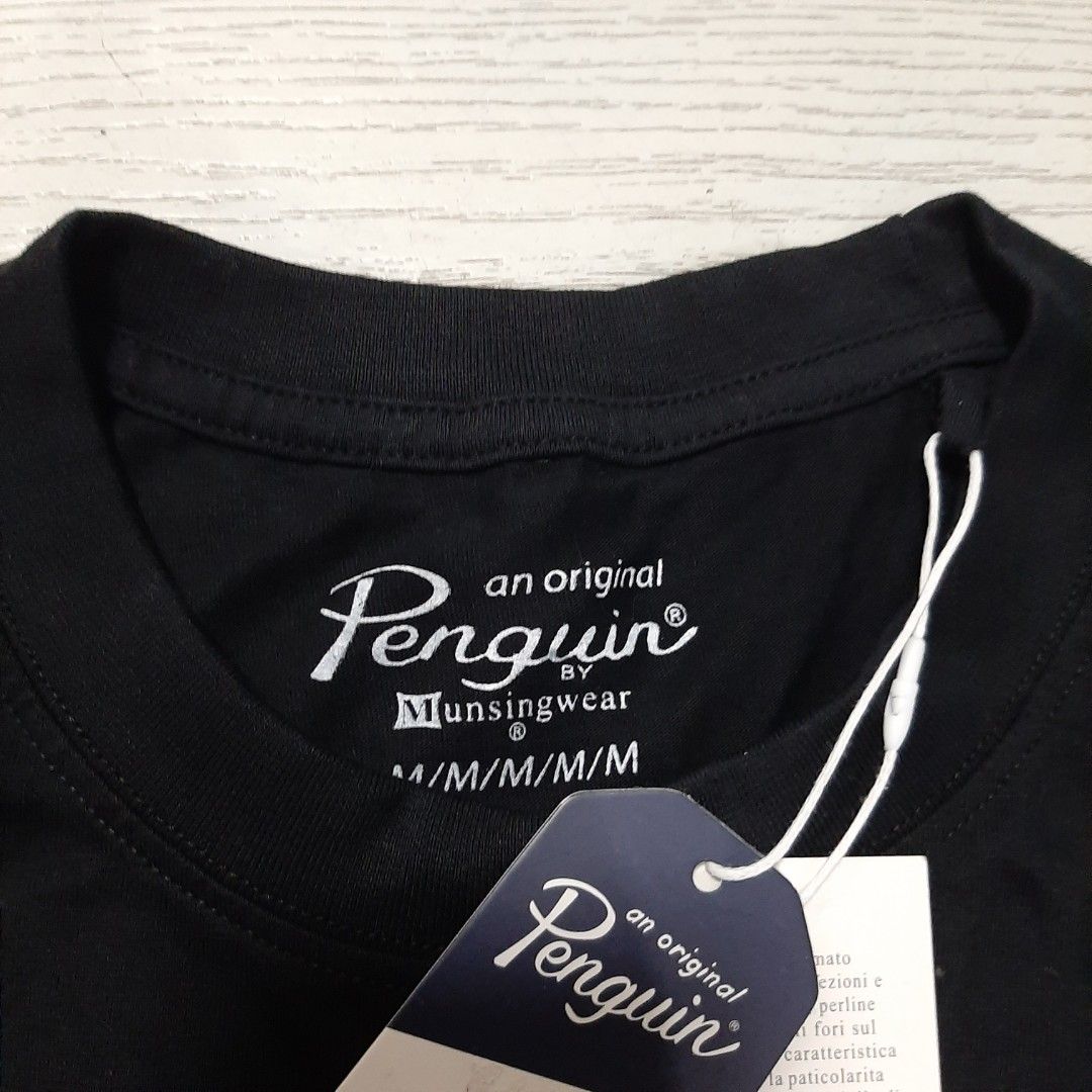 PENGUIN SHIRT (Category: Tshirts & Polo Shirts ) located in San Carlos. Submitted by denzel999 (Listing ID 1468669946, Image 3). Description: LIKENEW NO FLWS MEDIUM.