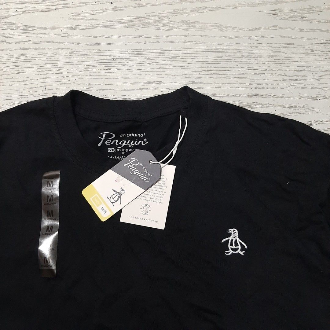 PENGUIN SHIRT (Category: Tshirts & Polo Shirts ) located in San Carlos. Submitted by denzel999 (Listing ID 1468669946, Image 2). Description: LIKENEW NO FLWS MEDIUM.