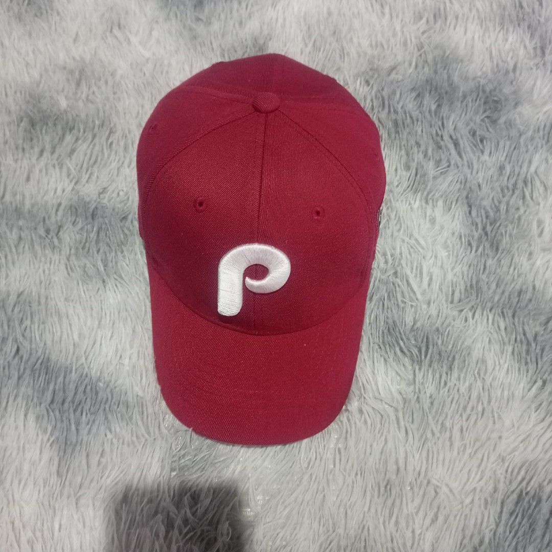 Philadelphia Phillies close cap S/M (Category: Activewear) located in Cebu City. Submitted by sukitriftshop474747 (Listing ID 1468709697, Image 2). Description: Excellent condition No issue Size S/M Colorate 10/10 Authentic.