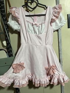 (Category: ) located in . Submitted by darkpetalblush (Listing ID 1468558281, Image 1). Description: .