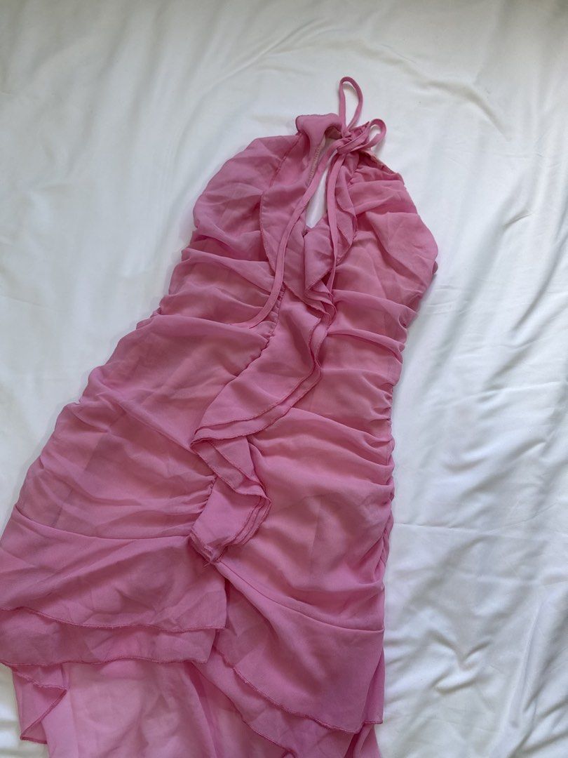 PINK DRESS (Category: Dresses) located in General Trias. Submitted by fellasunshine (Listing ID 1468641269, Image 1). Description: - rfs decluttering - no flaws - personal item.