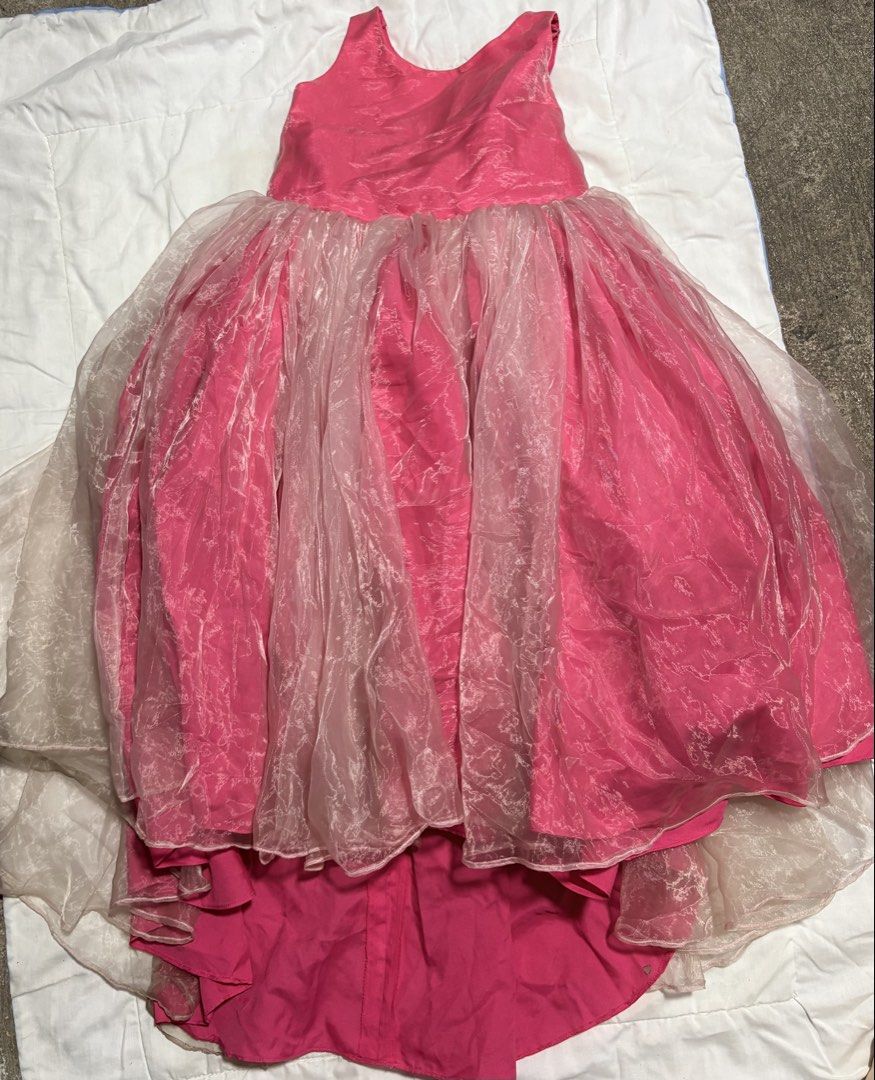 Pink Formal Gown (Category: Babies & Kids Fashion) located in Marikina City. Submitted by thrifty_trinkets_by_anais (Listing ID 1468636558, Image 1). Description: 🌸 Selling own preloved/brand new items for less - EVERYTHING is negotiable as long as REASONABLE in price 🤗 🙏🏻 Please also check my account for more marked down items 🫶 📍Marikina near S&R/Uniqlo 💳 Maribank/Maya/Gcash 🏍️ Grab/Lalamove/J&T (by schedule) 🗓️ Offers/Reservations wil