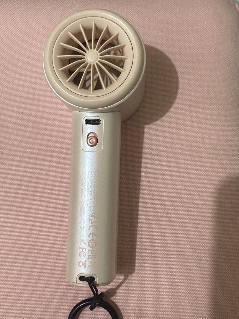 Pink Jisulife Fan Pro1 (Category: Fans) located in Manila. Submitted by ccinh09135 (Listing ID 1468679902, Image 3). Description: 📍Sampaloc Manila - Model: Jisulife Handheld Fan Pro1 - Color: Pink - Store price: ₱2,114 - Condition: Clean body with minimal signs of wear - comes with type C cord and drawstring mini bag (no box).