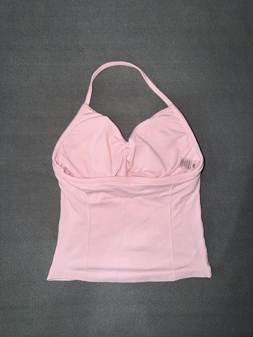Pink Padded Halter Workout Top (Category: Activewear) located in Quezon City. Submitted by spicycalimaki (Listing ID 1468618865, Image 2). Description: - size M - last price posted 🏷️ adidas nike puma lilo oat active oja activewear .