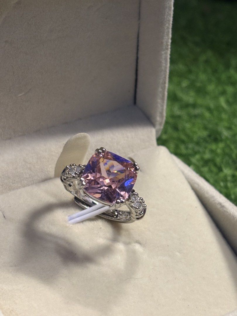 Pink padparadscha ring 5ct gemstone (Category: Rings) located in Davao. Submitted by emmanuelchuamellorin23 (Listing ID 1468669282, Image 2). Description: 💖Pink Padparadscha 5ct gemstone ring Size7 adjustable Markings pt950 Uv reactive Rodium/ Platinum over copper based metal Tarnish resistant with extra care Message me directly📩.