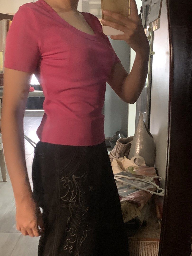 Pink Ribbed Scoop Neck Short Sleeve Top (Category: Shirts) located in Abucay. Submitted by charkolefishies (Listing ID 1468547962, Image 3). Description: - Color: Bright pink - Fabric: Stretchy ribbed material - Design: Scoop neckline and short sleeves - Length: Approx. 19 inches down the side - Condition: never worn - Styling: Great for pairing with high-waisted jeans or skirts for casual wear MOP:GCash MOD: J&T Express.