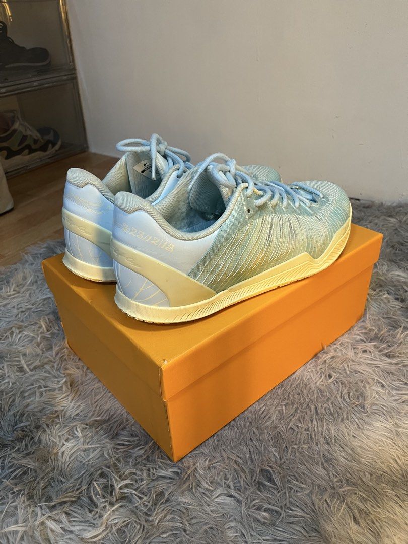 Player1 Plus (Category: Sneakers) located in Pasig City. Submitted by ryymendoza (Listing ID 1468708225, Image 2). Description: - Color: Light blue with yellow sole and heel detailing - Style: Low-top with lace-up closure - Size: US Men's 9 / US Women's 10.5 / EUR 42.5 - Condition: Clean upper with textured outsole offering great court grip - Inclusion: Original orange box included price nego.