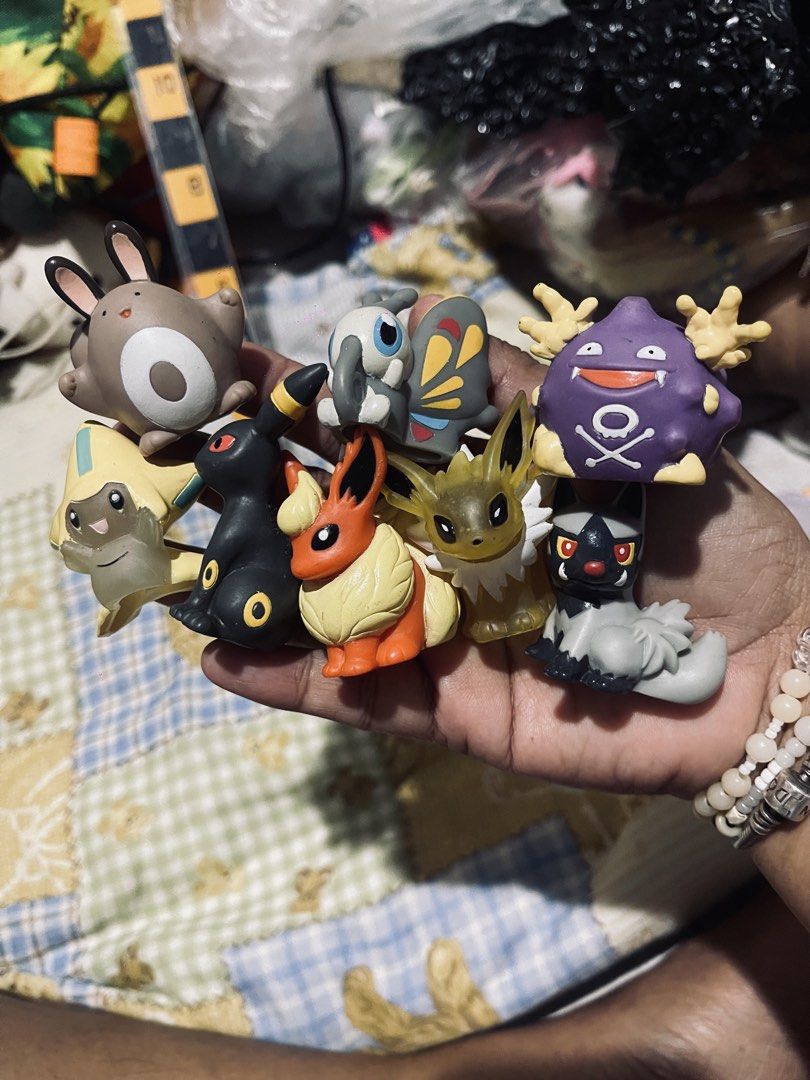 pokemon finger puppet set (Category: Vintage Collectibles) located in Muntinlupa City. Submitted by joanofarc1013 (Listing ID 1468525567, Image 1). Description: all with markings.