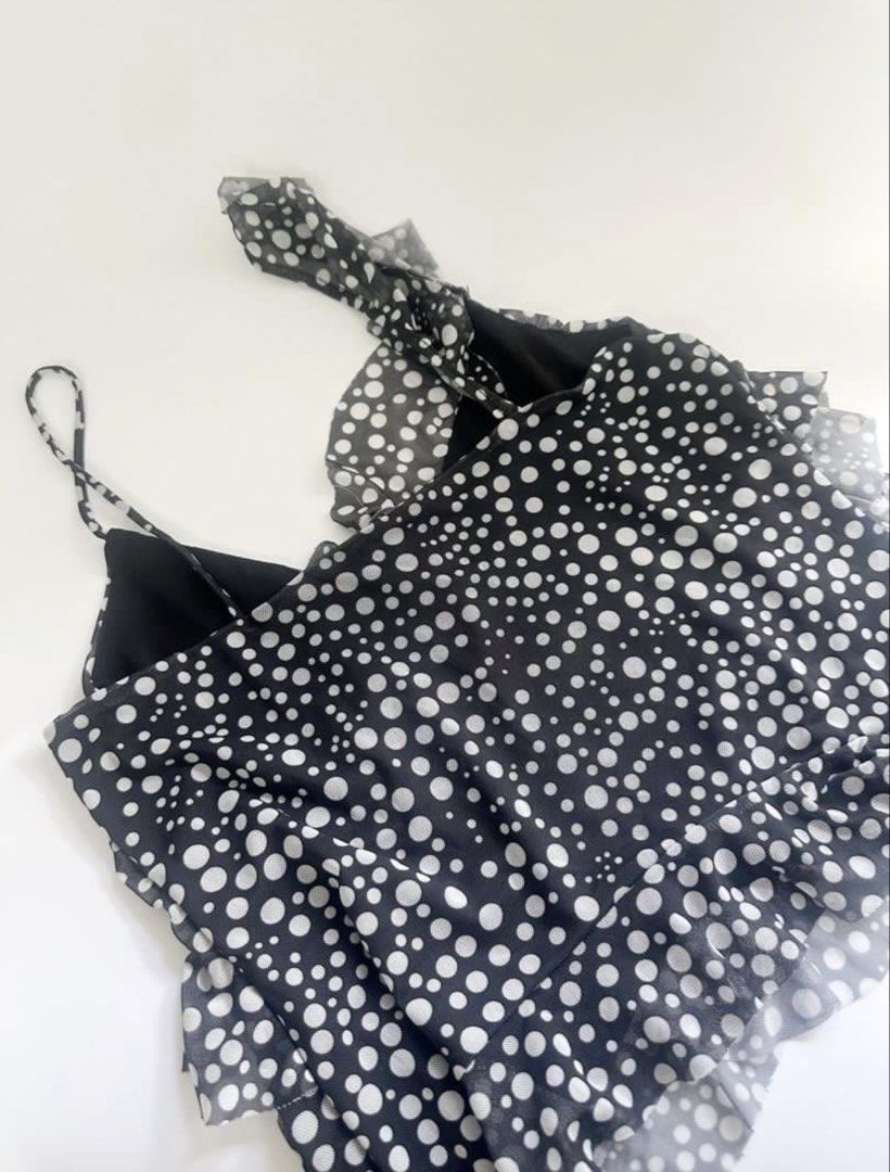 polka dot top (Category: Sleeveless) located in Taguig. Submitted by shoppiaholic (Listing ID 1468538947, Image 3). Description: .
