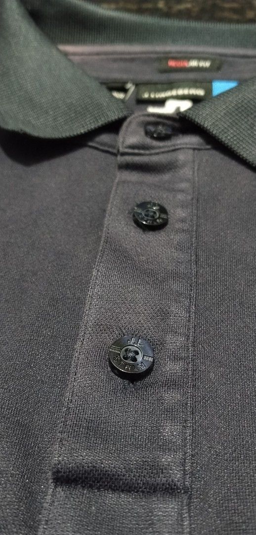 Polo (Category: Formal Shirts) located in Manila. Submitted by ianmontede19006 (Listing ID 1468508598, Image 3). Description: .