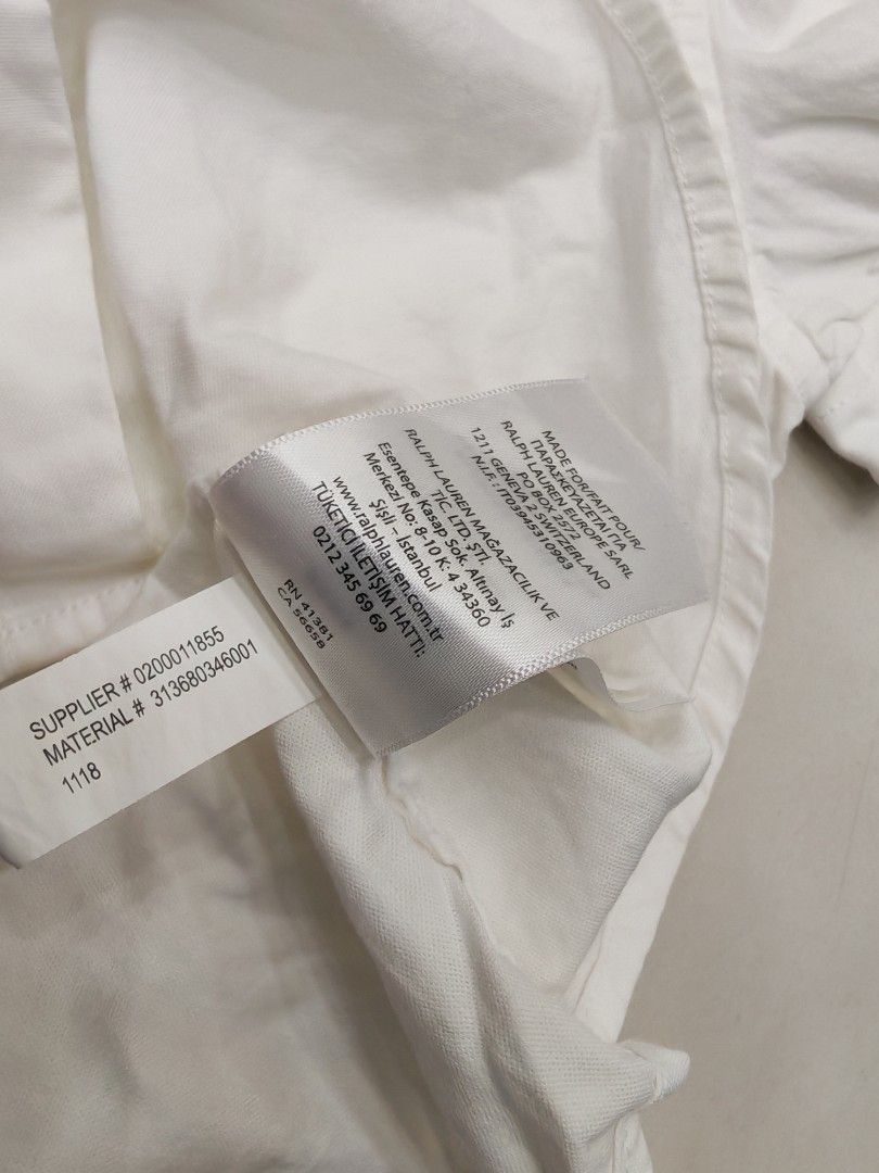 Polo Ralph Lauren (Category: Others Tops) located in Butuan. Submitted by bonz87 (Listing ID 1468513256, Image 3). Description: Polo Ralph Lauren Oxford Button-Down Shirt 12 ontag 15.5x21 Excellent condition No issue.