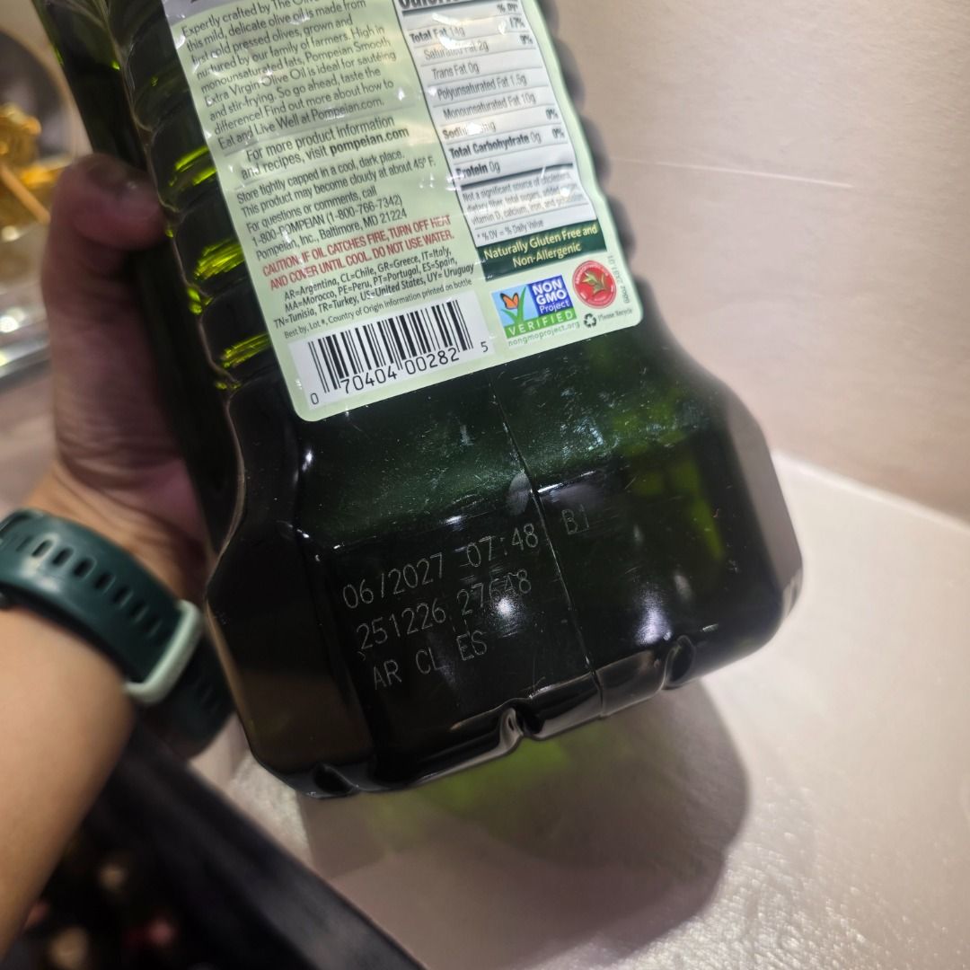 Pompeian Extra Virgin Olive Oil 2L | First Cold Pressed | Robust / Smooth (Category: Spice & Seasoning) located in Marikina City. Submitted by tienvoph2026 (Listing ID 1468650754, Image 3). Description: POMPEIAN EXTRA VIRGIN OLIVE OIL — 2 LITERS Brand: Pompeian Product Type: Extra Virgin Olive Oil Processing: First Cold Pressed Net Volume: 2 Liters (68 fl oz) Packaging: Green Plastic Bottle Available Variants: Robust & Smooth Imported Product Rob