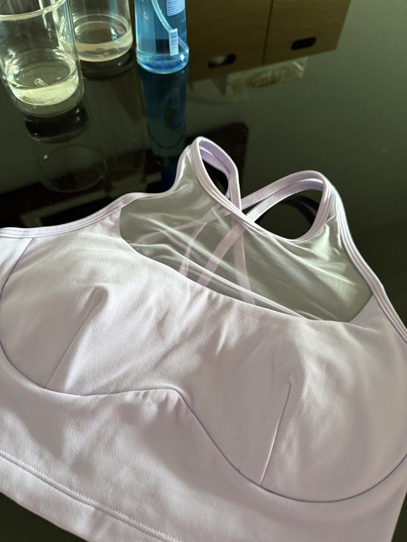 POPFLEX Celeste Mesh Crop Bralette Digital Lavender-Small (Category: Undergarments & Loungewear) located in Mandaluyong City. Submitted by declutteringmylife101 (Listing ID 1468576427, Image 2). Description: POPFLEX Celeste Mesh Crop Bralette in Digital Lavender-SIZE SMALL SRP: 3,600 My price: 800! High neck design with sheer mesh upper panel and strappy back detail. Includes removable cups inside. Great workout top, super supportive and comforta