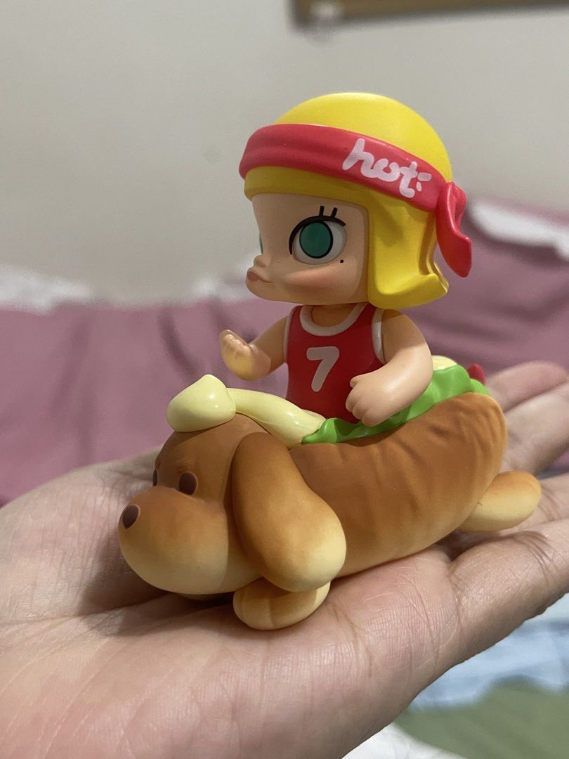 Popmart Molly figure (Category: Kids Toys) located in Cabiao. Submitted by imeon13 (Listing ID 1468706059, Image 2). Description: no cards or box as is.