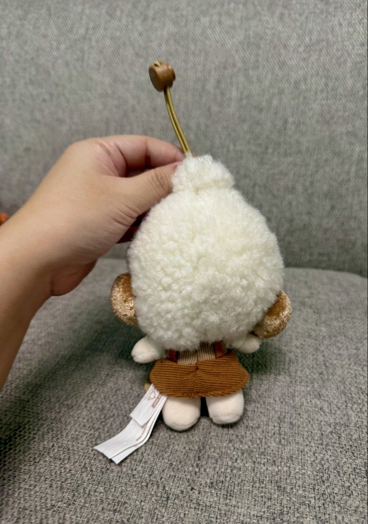 Popmart Skullpanda plush charm (Category: Plushies & Soft Toys) located in Manila. Submitted by bcbg3217 (Listing ID 1468681016, Image 2). Description: ‼️PLEASE READ BEFORE BUYING‼️ Like new condition With popmart etiketa and QR No other inclusions Actual photos are posted No other issues or flaws unless stated Please check the photos thoroughly before placing an order JnT regular or Lalamove COD for Metro Manila ⚠️BUY AT YOUR OWN RISK⚠️ Prices a