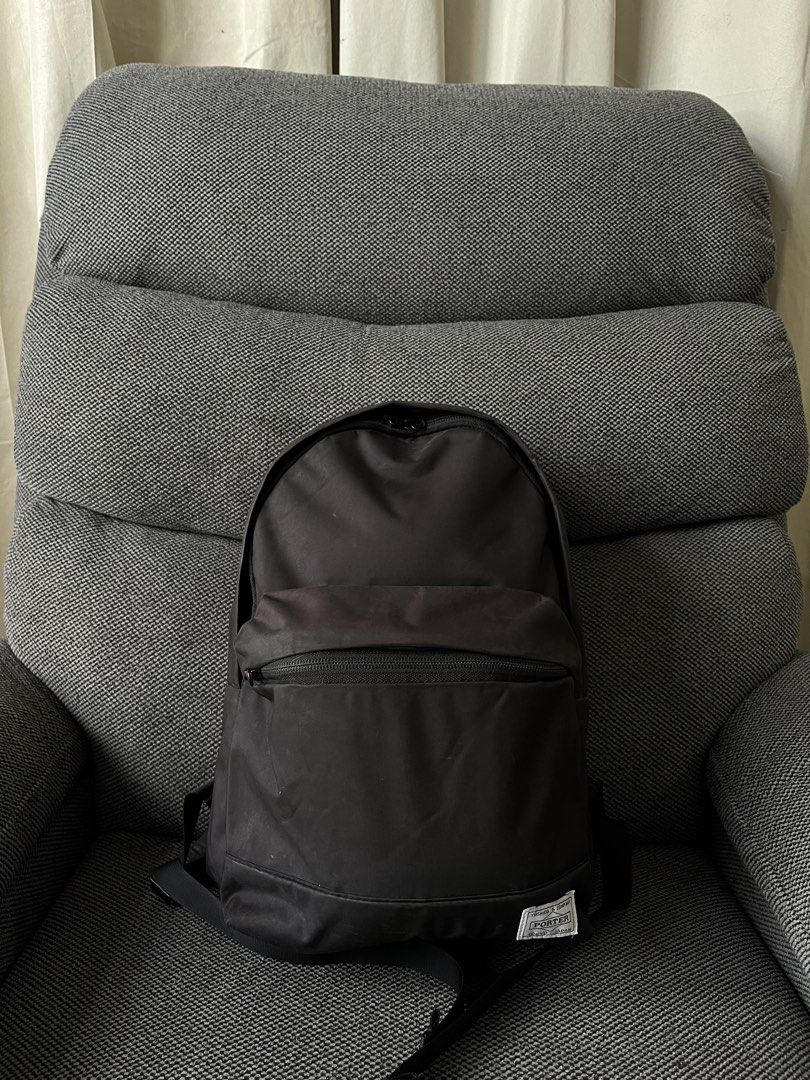 Porter Backpack (Category: Backpacks) located in Baguio. Submitted by whatthestore (Listing ID 1468603417, Image 1). Description: .