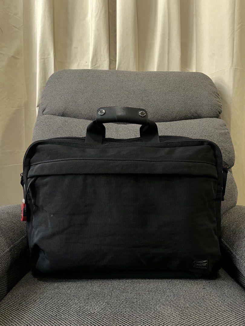 Porter Briefcase Type Sling Bag (Category: Sling Bags) located in Baguio. Submitted by whatthestore (Listing ID 1468600442, Image 1). Description: .