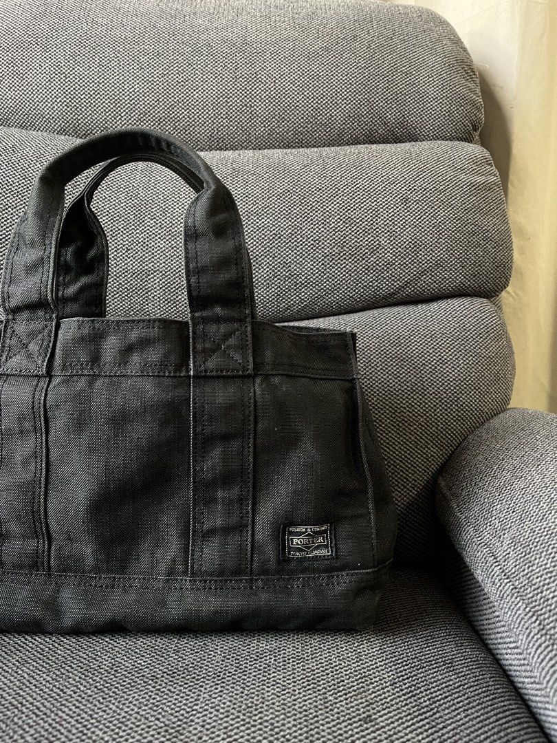 Porter Canvas Tote Bag Medium (Category: Tote Bags) located in Baguio. Submitted by whatthestore (Listing ID 1468601464, Image 2). Description: .