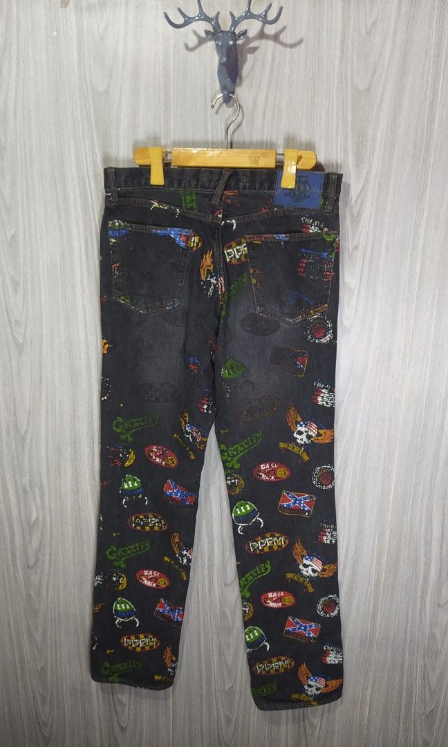 PPFM Patch Print All Over Pattern Black Denim Pants Y2K Jeans (Category: Jeans) located in Naga. Submitted by secondspinv2 (Listing ID 1468671832, Image 2). Description: PPFM Patch Print All Over Pattern Black Denim Pants Y2K Jeans ✅Size: L ✅Waist: 32 ✅Length: 43.5 ✅Hem: 8 ✅Color Rate: 9.5/10 ✅Issue: Minimal Loss Stitch ✅Need Wash ✅Location: Bicol Naga City, Camarines Sur ✅Courier: J&T Express/Flash Express ✅MOP: Gcash only.