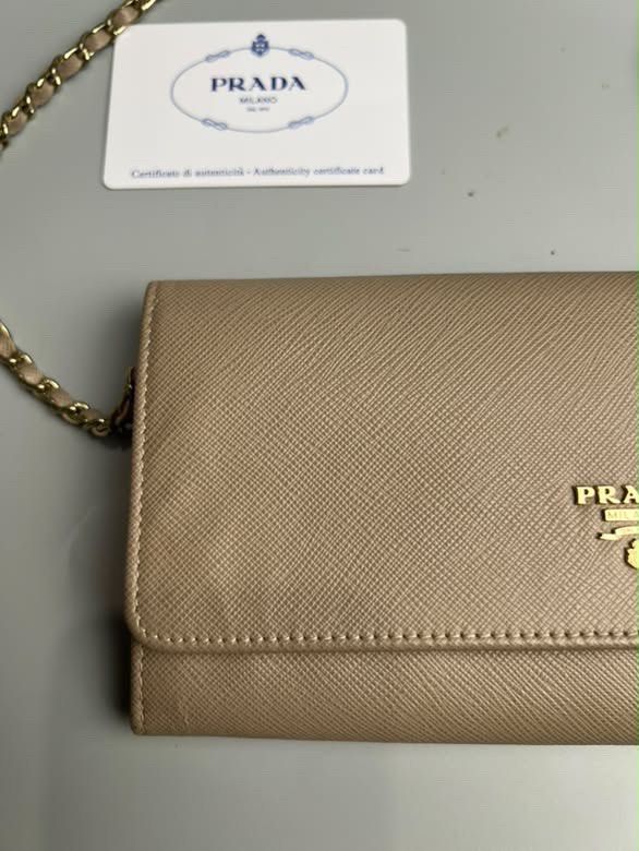 Prada - Saffiano Leather - Wallet On Chain (Category: Luxury Bags & Wallets) located in San Pablo. Submitted by hiddenrygn (Listing ID 1468502647, Image 3). Description: Prada - Saffiano Leather - Wallet On Chain Rank S No flaws Still in new condition DM!.