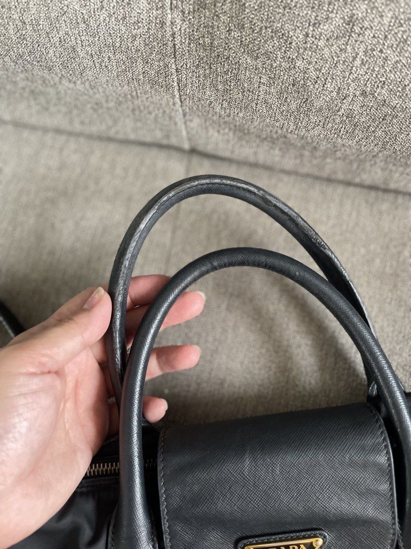 Prada Nylon Bag - Nero (Category: Luxury Bags & Wallets) located in Quezon City. Submitted by meemeec (Listing ID 1468513390, Image 3). Description: All pics posted No lowballers pls .