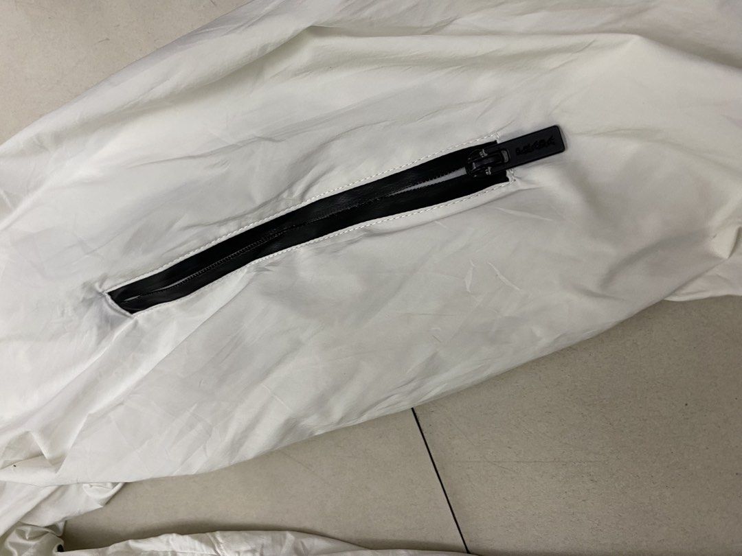 Prada nylon jacket (Category: Coats, Jackets and Outerwear) located in Manila. Submitted by ercmrsmam (Listing ID 1468662803, Image 2). Description: PR4DA LIGHT WEIGHT JACKET W 23 L 27.5 Cr 9 Good condition 📍BACLARAN PARANAQUE 🛵 JNT/ LBC/ LALAMOVE 💵 GCASH/ PAYMENT FIRST.