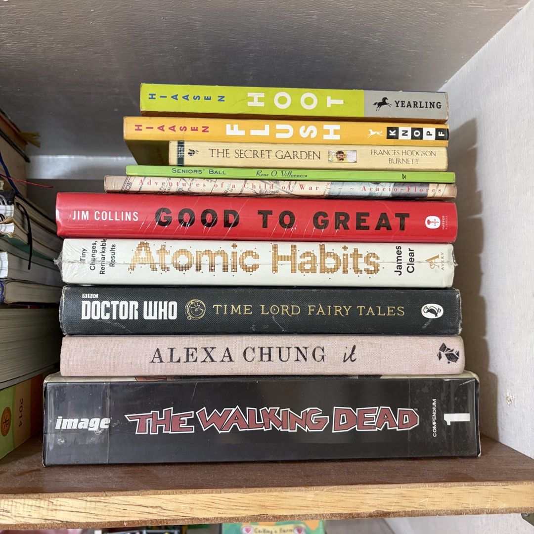 Pre-Loved Books for Sale (Category: Storybooks) located in Quezon City. Submitted by stardewwitcher (Listing ID 1468589921, Image 1). Description: Pre-Loved Books for Sale – Starting at ₱80 📚 Decluttering my personal book collection! Selling assorted secondhand books, including fiction, self-help, business, classics, and graphic novels. Available titles and prices: * Atomic Habits — ₱300 * Unwinding Anxiety — ₱300 * Good to Great — ₱200 * Master
