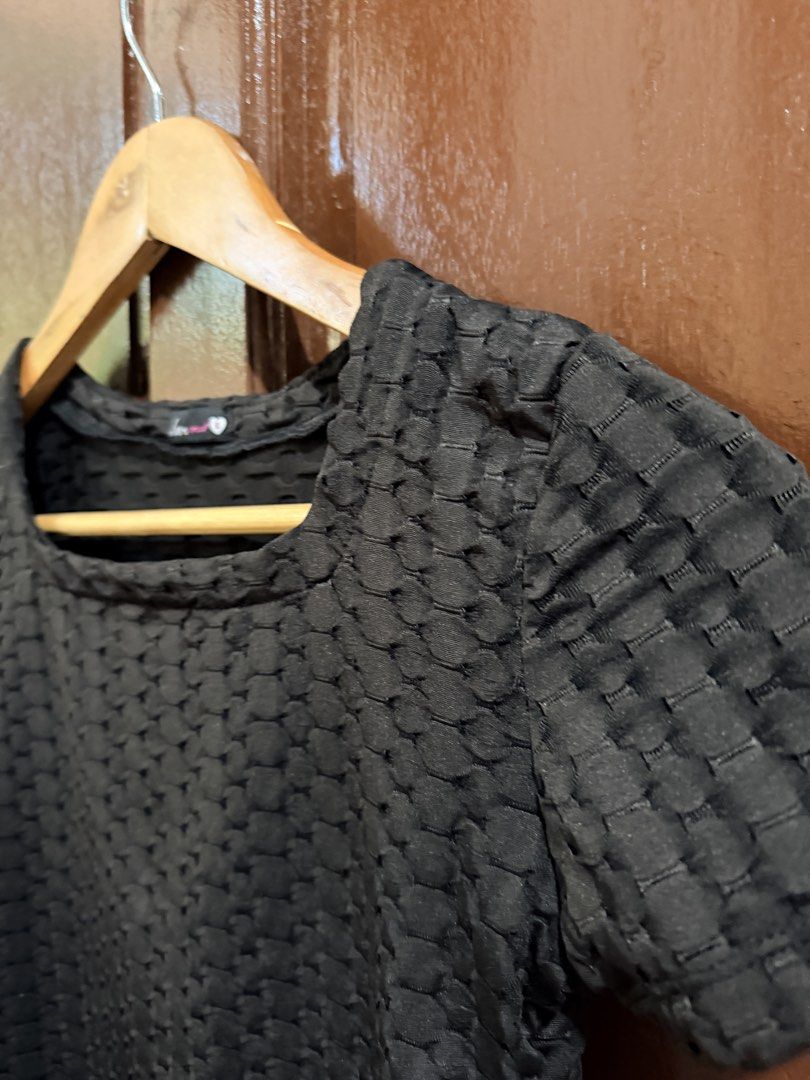 Pre-loved Crissa Crop Top (Category: Shirts) located in Muntinlupa City. Submitted by sashaloves (Listing ID 1468510063, Image 3). Description: Pre-loved Crissa Crop Top for Teens Size on tag: Small Color: Black In good used condition Please manage your expectations. You are considering a used item. MOP: BPI | GCash | Maribank No COD/COP. SF c/o miner.