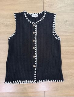 (Kategori: ) berada di . Dikirim oleh boutique.zivaaa (ID iklan 1468660512, Gambar 1). Deskripsi: .