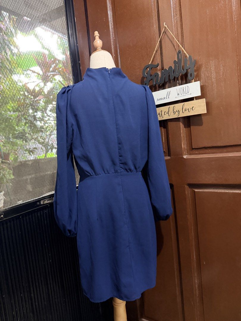 Pre-loved Shein Dress (Category: Dresses) located in Muntinlupa City. Submitted by sashaloves (Listing ID 1468585441, Image 3). Description: Pre-loved Shein Dress Fits M to L Color: Navy Working Zipper at the back Please manage your expectations. You are considering a used item. MOP: BPI | GCash | Maribank No COD/COP. SF c/o miner. .