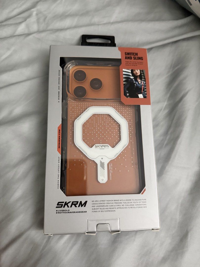Pre-loved Skinarma case for iPhone 17 Pro Max (Category: Cases & Sleeves) located in San Pedro. Submitted by youronlineukay (Listing ID 1468653869, Image 2). Description: Pre-loved Skinarma case for iPhone 17 Pro Max Mag safe.