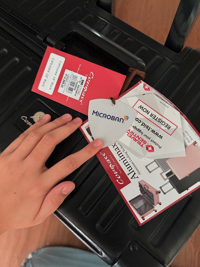 Premium Compass Zipperless XL luggage (Category: Luggage) located in Manila. Submitted by thatgirl0001 (Listing ID 1468053833, Image 2). Description: This luggage was used twice only to film content. Original price: ₱ 14,999 Construction: Hard-shell, zipperless Closure: Aluminum/metal side latches Security: Anti-theft aluminum locking system Wheels: 4-wheel spinner system + wheel protection Handle: Telescoping dual-bar trolley handle Shell: Ribbe