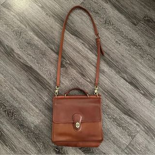 (Category: ) located in . Submitted by shoplingmood (Listing ID 1468690557, Image 1). Description: .