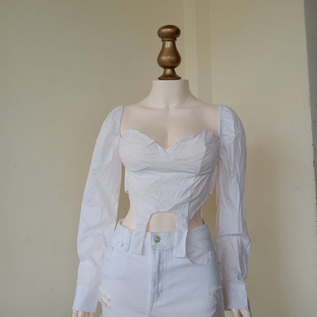 Prettylittlething white top (Category: Longsleeves) located in Barugo. Submitted by green.trendsetter (Listing ID 1468611743, Image 1). Description: AUSSIE PRELOVED FINDS Australian brand tops. Shop your next wardrobe favourite at a preloved price! 📌 SHOP REMINDERS — PLEASE READ BEFORE CLAIMING ❌ NO CANCELLATION once your order is confirmed. ❌ NO FUSSY BUYERS — please read the details and check all photos before claiming. ❌ NO RETURN / NO EXCHAN